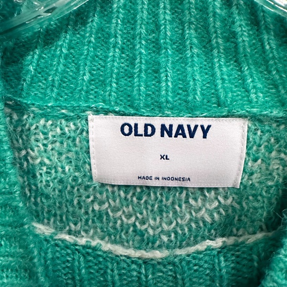 Old Navy Christmas Sweater - Picture 5 of 6